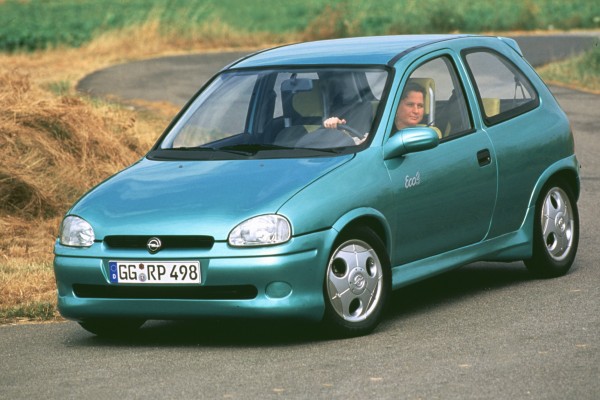 Nel 1995 la Opel Corsa “tre litri”