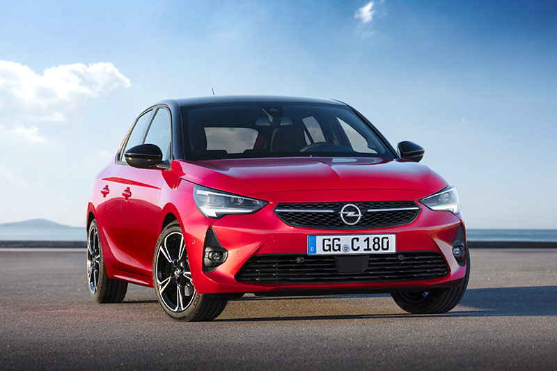 Voglia di look sportivo con Opel GS Line