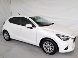 MAZDA Mazda2 1.5 Skyactiv-G 90 CV Evolve
