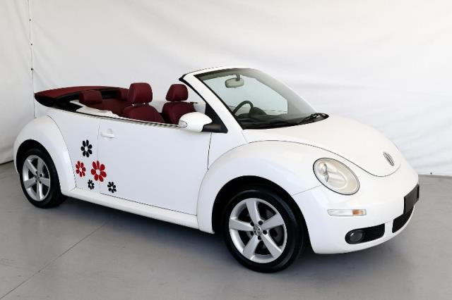 VOLKSWAGEN New Beetle 1.9 TDI 105CV Cabrio Lim. R