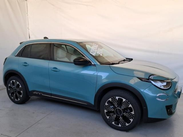 FIAT 600 Hybrid 100 CV DCT MHEV La Prima